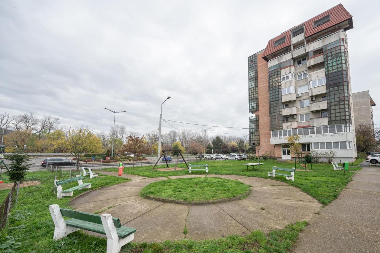 Dragos Flat Leilighet Oradea Eksteriør bilde